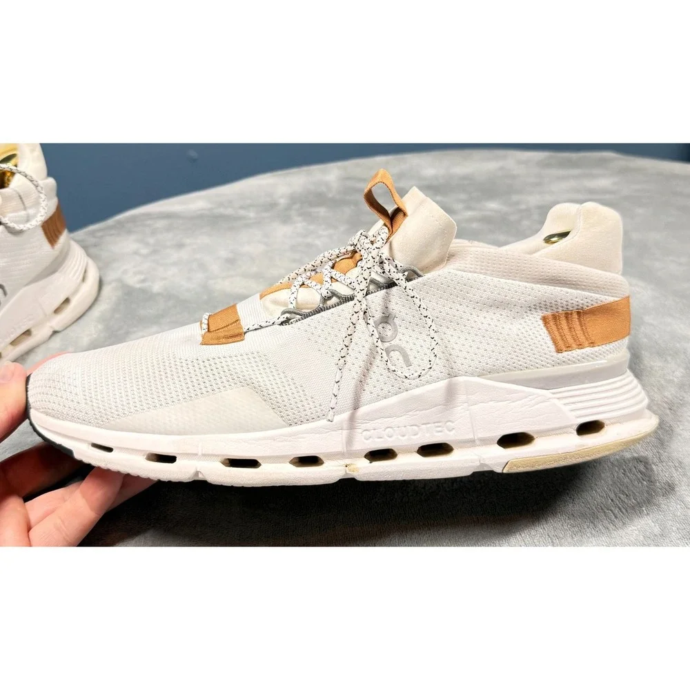 On Cloud Sneakers Mens 11.5 White Tan Cloudtec Running Shoes Lace Up